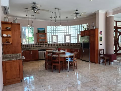 Escape to Paradise in Guanacaste!