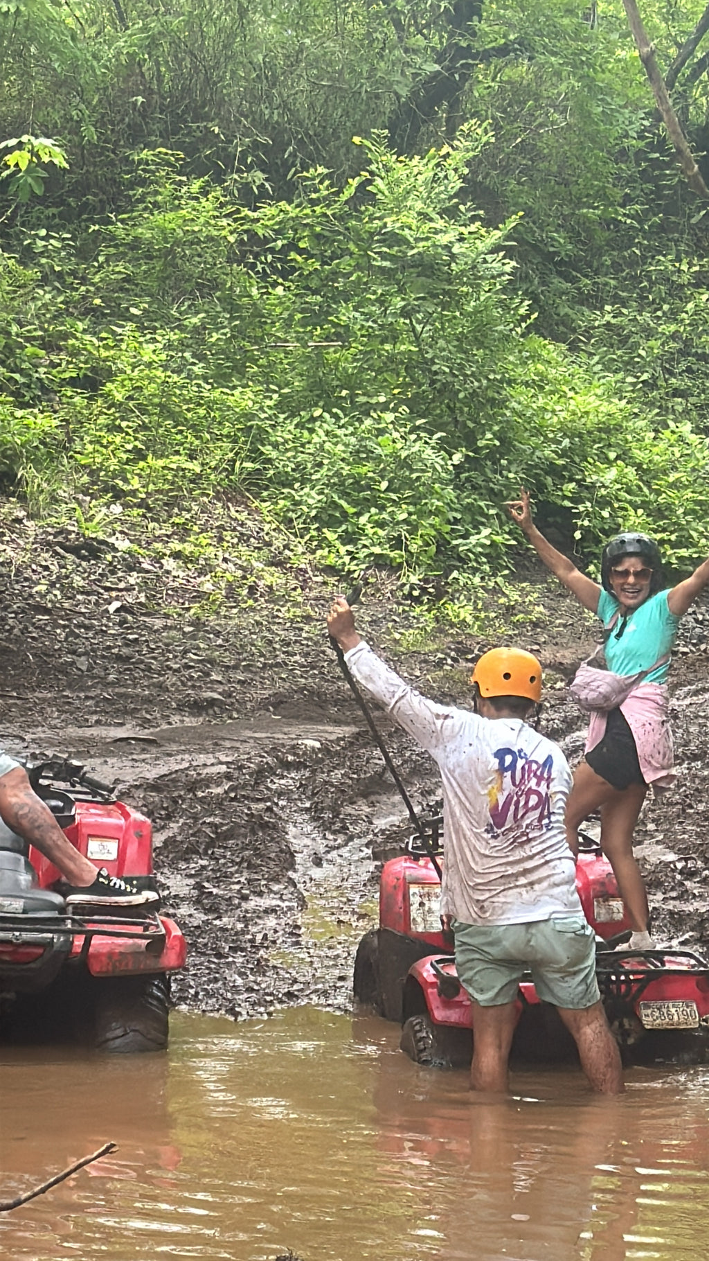 Tour en ATV – Aventura de 2 Horas por Rutas Montañosas y Catarata